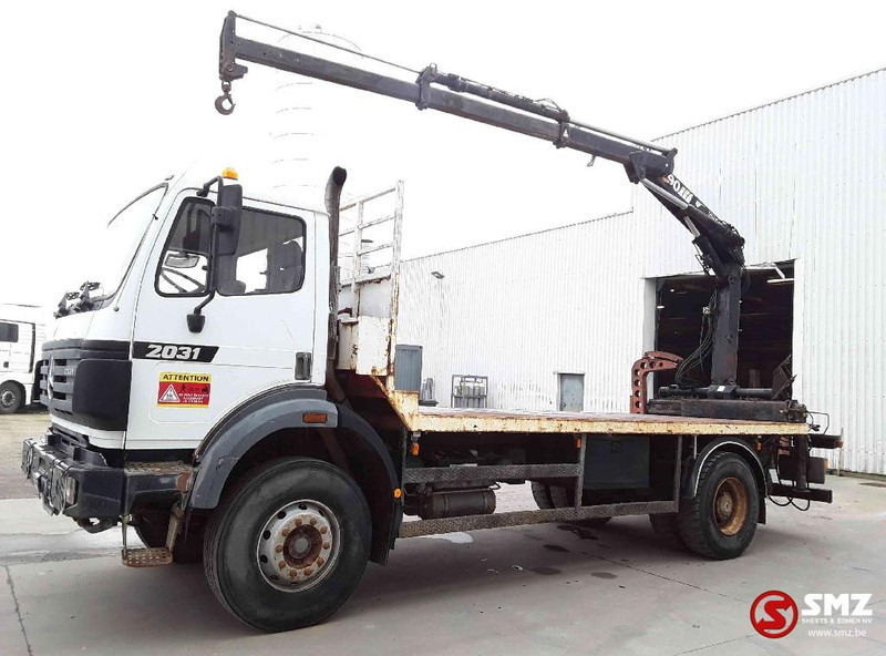 Mercedes-Benz SK 1831 hiab 090 lames - Camión caja abierta, Camión grúa: foto 5 Mercedes-Benz SK 1831 hiab 090 lames - Camión caja abierta, Camión grúa: foto 5
