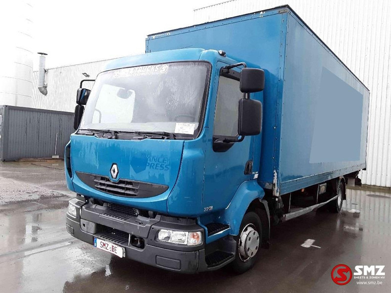 Renault Midlum 220 euro4 - Camión caja cerrada: foto 3 Renault Midlum 220 euro4 - Camión caja cerrada: foto 3