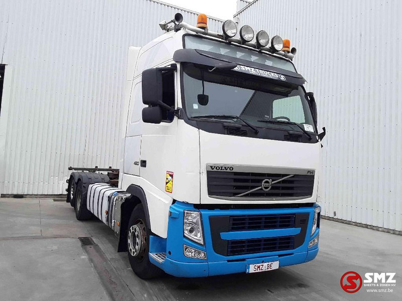 Volvo FH 420 6x2 - Camión portacontenedore/ Intercambiable: foto 1 Volvo FH 420 6x2 - Camión portacontenedore/ Intercambiable: foto 1