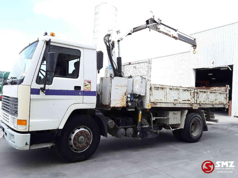 Volvo FL12 INTERCOOLER - Camión volquete, Camión grúa: foto 5 Volvo FL12 INTERCOOLER - Camión volquete, Camión grúa: foto 5
