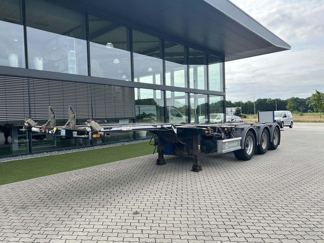 D-TEC FLEXITRAILER 20-30-40-45 ft containers + Genset - Semirremolque chasis: foto 1 D-TEC FLEXITRAILER 20-30-40-45 ft containers + Genset - Semirremolque chasis: foto 1