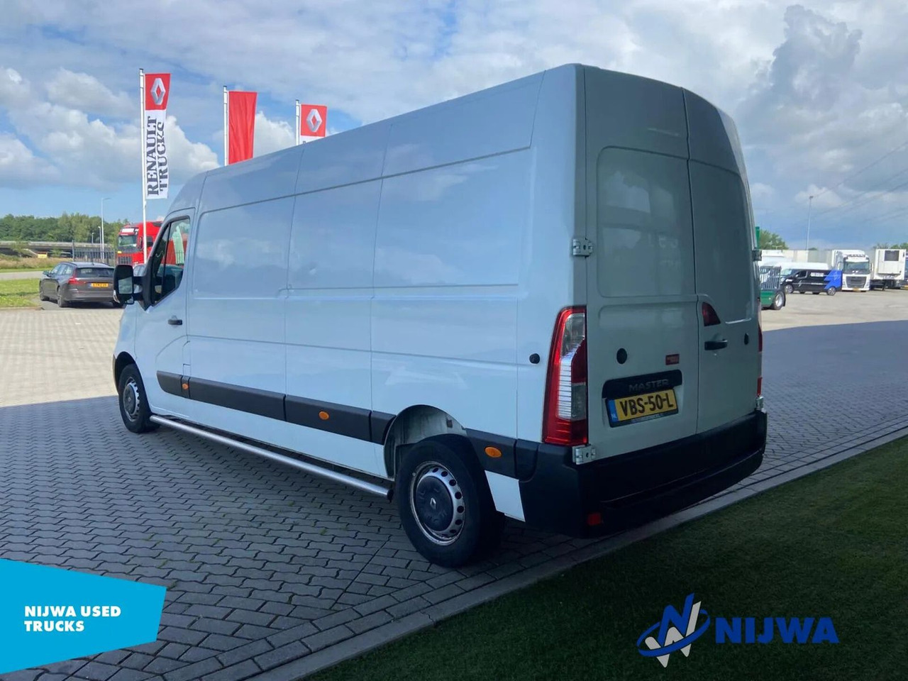 Renault Master T35 145 L3H2 Navigatie + Airco Kasten - Furgón: foto 4 Renault Master T35 145 L3H2 Navigatie + Airco Kasten - Furgón: foto 4