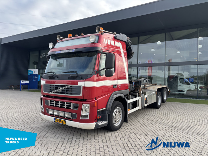 Volvo FM 440 6x2 Kabelsysteem + Kraan - Camión con equipo de cable, Camión grúa: foto 1 Volvo FM 440 6x2 Kabelsysteem + Kraan - Camión con equipo de cable, Camión grúa: foto 1