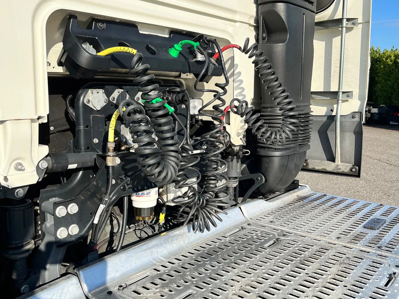 DAF XF 450 FT SC Euro6 - Cabeza tractora: foto 4 DAF XF 450 FT SC Euro6 - Cabeza tractora: foto 4