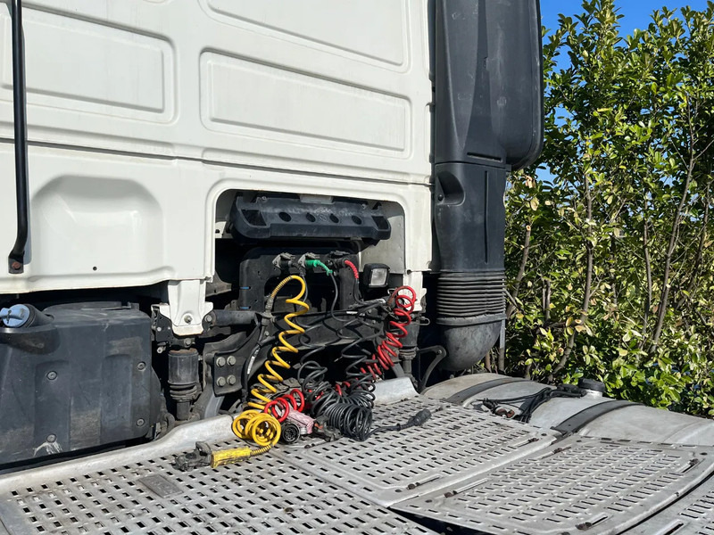 DAF XF 460 FTG Euro6 - Cabeza tractora: foto 4 DAF XF 460 FTG Euro6 - Cabeza tractora: foto 4