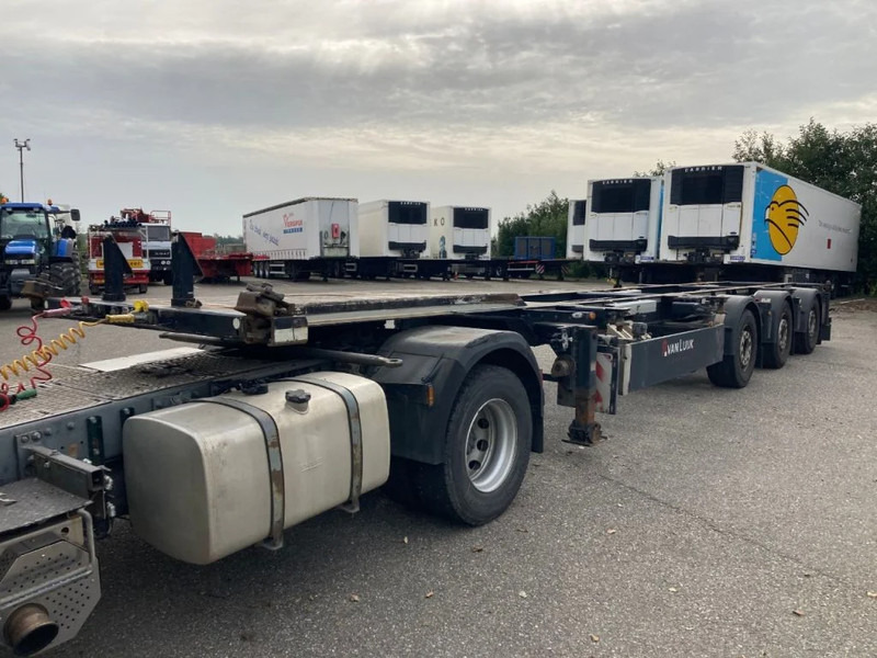 Renders ROC 16.27 CC Breedteborden - Semirremolque portacontenedore/ Intercambiable: foto 3 Renders ROC 16.27 CC Breedteborden - Semirremolque portacontenedore/ Intercambiable: foto 3