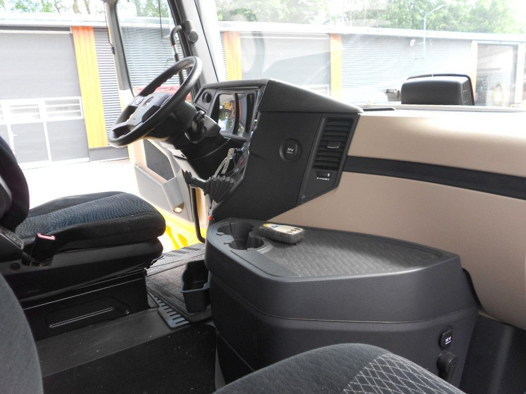 Cabeza tractora Mercedes-Benz AROCS 1845: foto 19