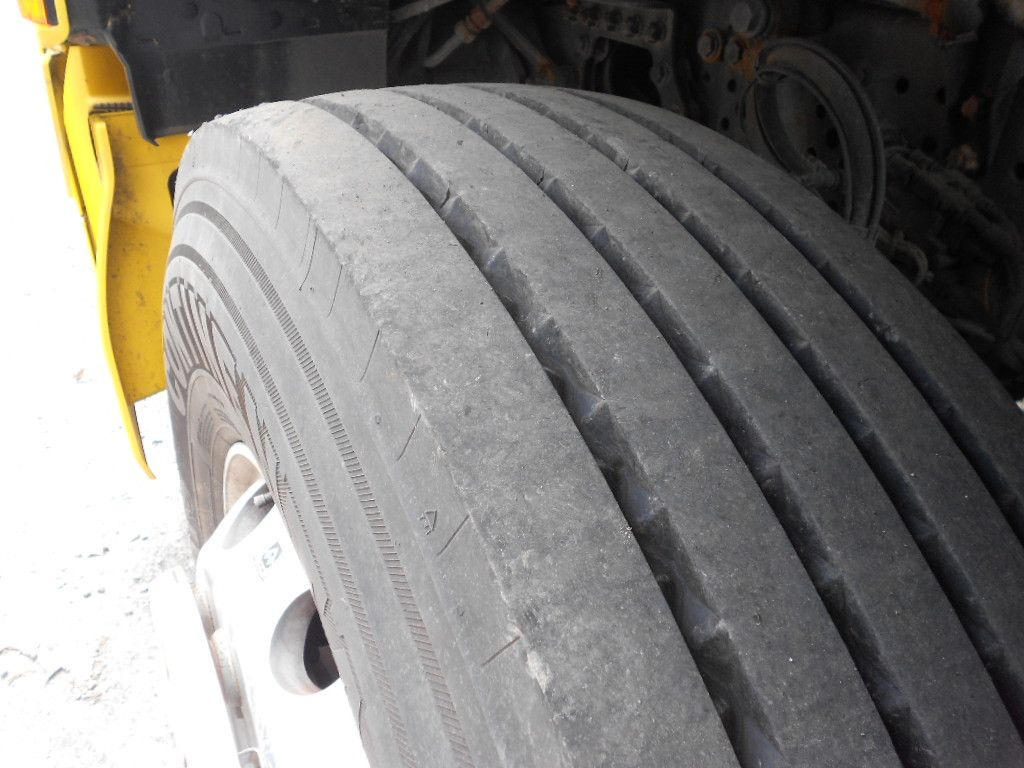 Cabeza tractora Mercedes-Benz AROCS 1845: foto 9