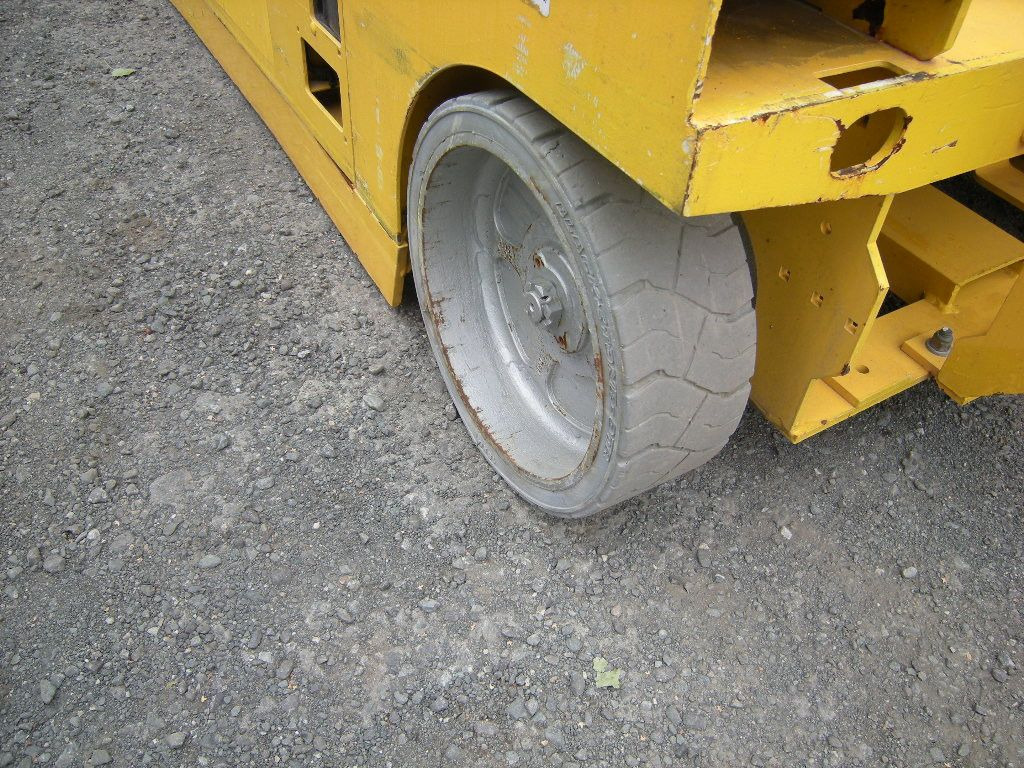 Leasing para  Genie GS 2646, Scherenarbeitsbühne Genie 9,9 m Genie GS 2646, Scherenarbeitsbühne Genie 9,9 m: foto 11