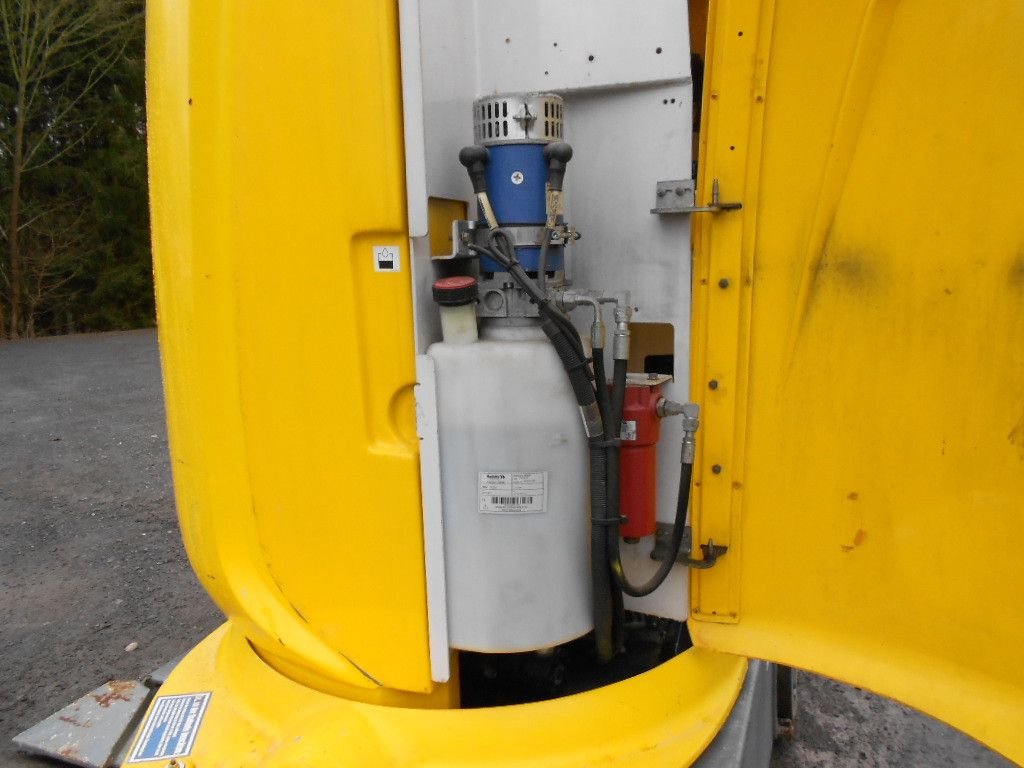 Plataforma articulada Haulotte HA12CJ+ , AH 12m, Korbarm drehbar: foto 10