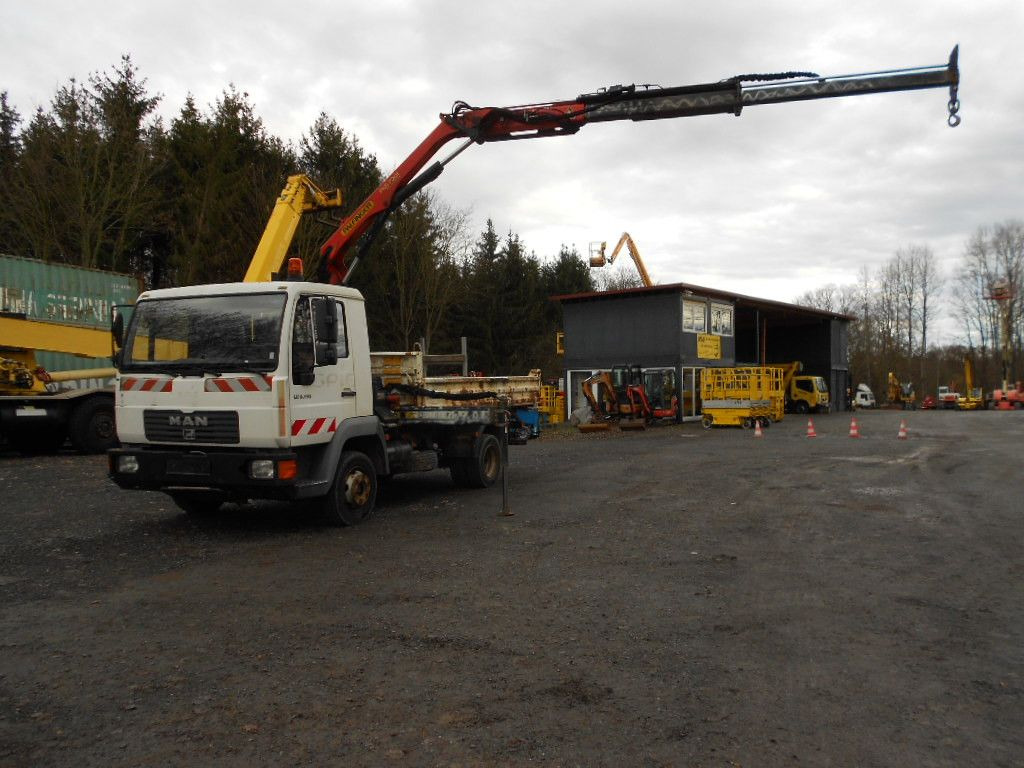 Camión volquete, Camión grúa MAN MAN LE8.150 mit Palfinger PKG7001 MAN LE8.150 mit Palfinger PKG7001: foto 13