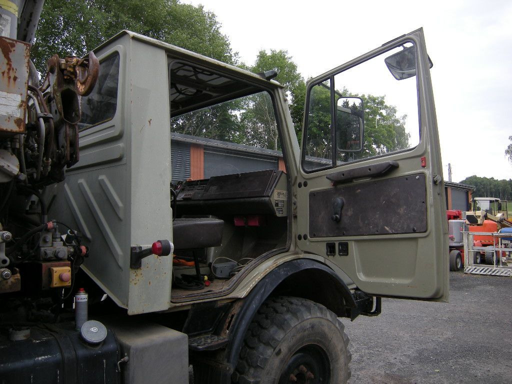 Furgoneta basculante Unimog U1250 mit Kran: foto 37 Furgoneta basculante Unimog U1250 mit Kran: foto 37