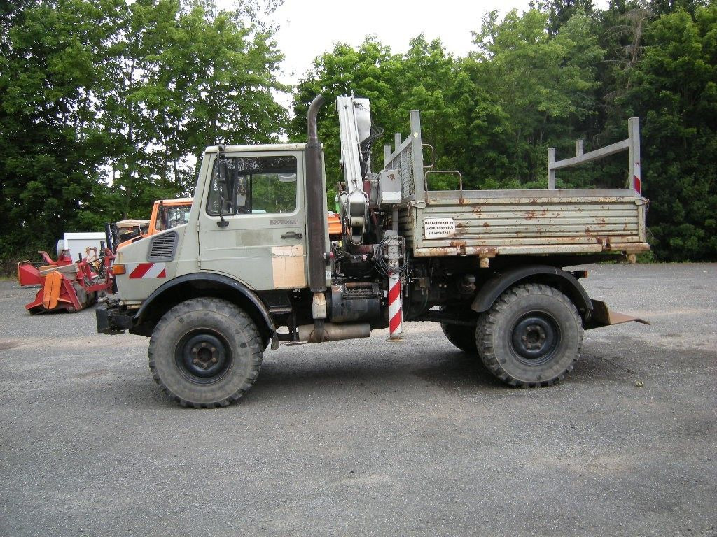Furgoneta basculante Unimog U1250 mit Kran: foto 19 Furgoneta basculante Unimog U1250 mit Kran: foto 19
