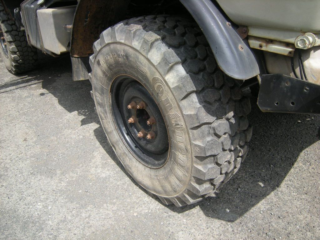 Furgoneta basculante Unimog U1250 mit Kran: foto 7 Furgoneta basculante Unimog U1250 mit Kran: foto 7