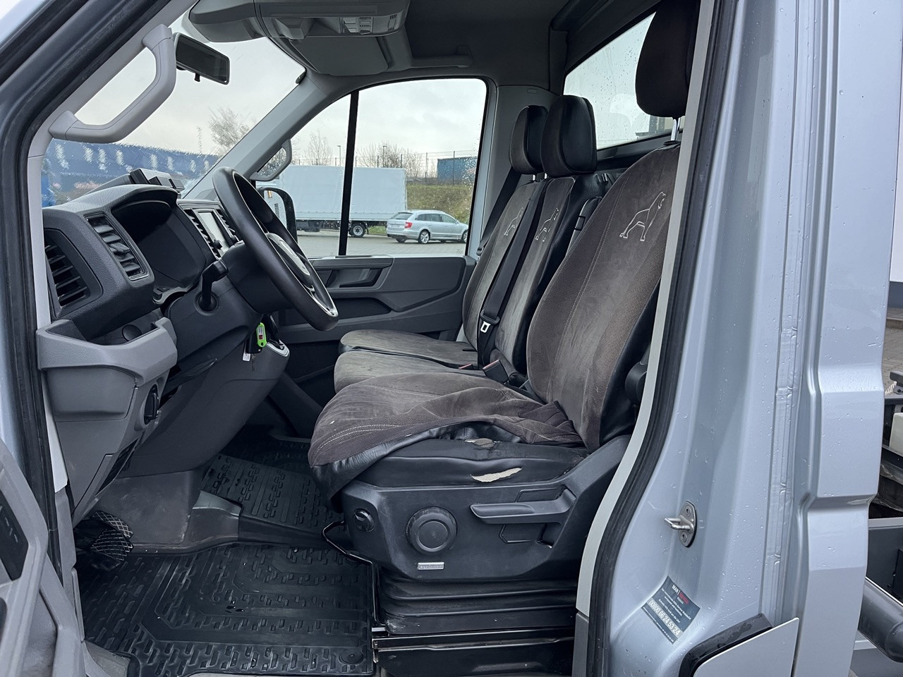 MAN TGE 3.180 4x2 Zwillingsbereift - Furgoneta basculante: foto 4 MAN TGE 3.180 4x2 Zwillingsbereift - Furgoneta basculante: foto 4