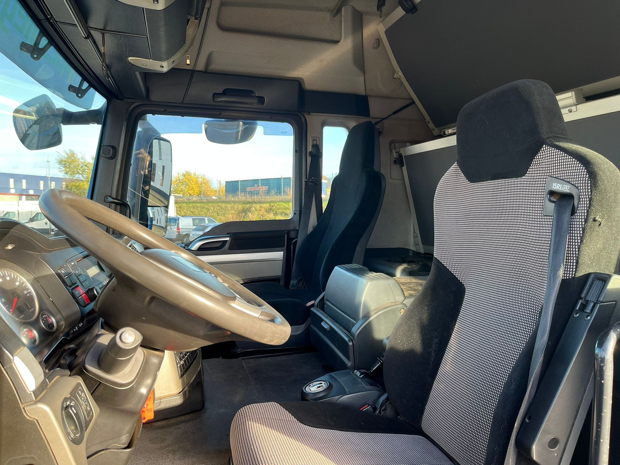 MAN TGS 26.440 6x4 Intarder - Camión volquete: foto 4 MAN TGS 26.440 6x4 Intarder - Camión volquete: foto 4