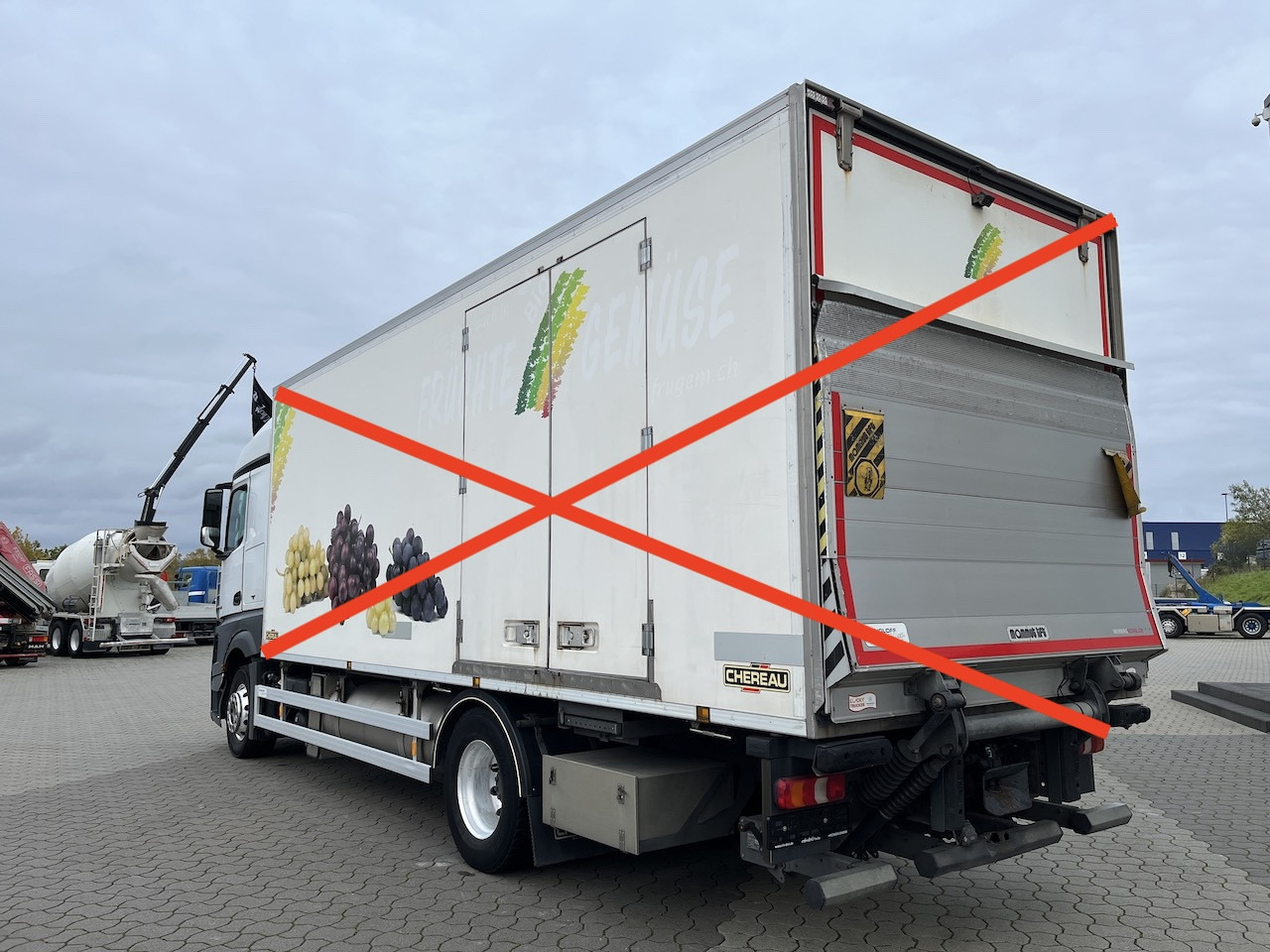 Mercedes-Benz 1842 4x2 FAHRGESTELL - Camión portacontenedore/ Intercambiable: foto 3 Mercedes-Benz 1842 4x2 FAHRGESTELL - Camión portacontenedore/ Intercambiable: foto 3