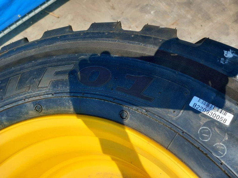Barkley 500/45R22.5 - Neumáticos y llantas para Equipo de manutención: foto 5 Barkley 500/45R22.5 - Neumáticos y llantas para Equipo de manutención: foto 5