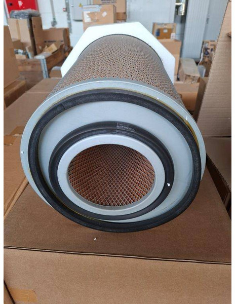 Komatsu 6125-81-7032 - Motor para Maquinaria de construcción: foto 1 Komatsu 6125-81-7032 - Motor para Maquinaria de construcción: foto 1