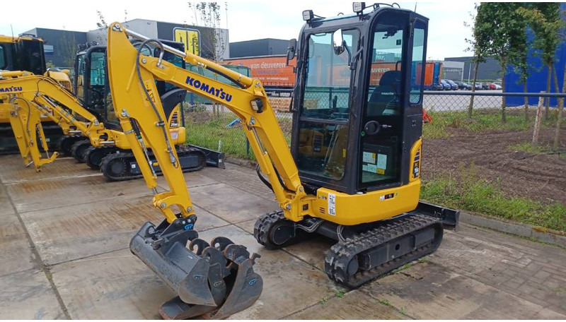 Komatsu PC16R-3HS - Miniexcavadora: foto 1 Komatsu PC16R-3HS - Miniexcavadora: foto 1