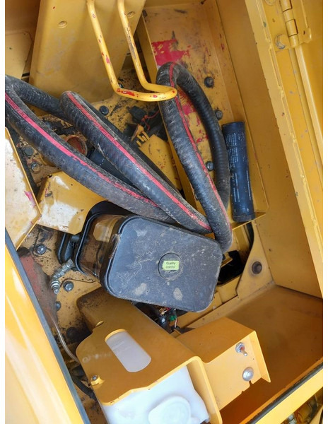 Excavadora de cadenas Komatsu PC210LCI-11: foto 19 Excavadora de cadenas Komatsu PC210LCI-11: foto 19