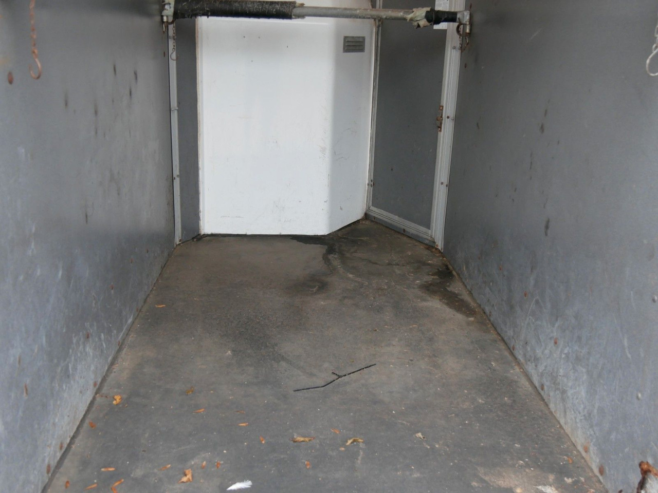 Blomert 1,5 Pferde mit Sattelkammer - Remolque transporte de ganado: foto 4 Blomert 1,5 Pferde mit Sattelkammer - Remolque transporte de ganado: foto 4