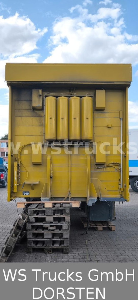 Finkl 2 Stock Viehaufbau Hubdach - Camión para caballos: foto 5 Finkl 2 Stock Viehaufbau Hubdach - Camión para caballos: foto 5