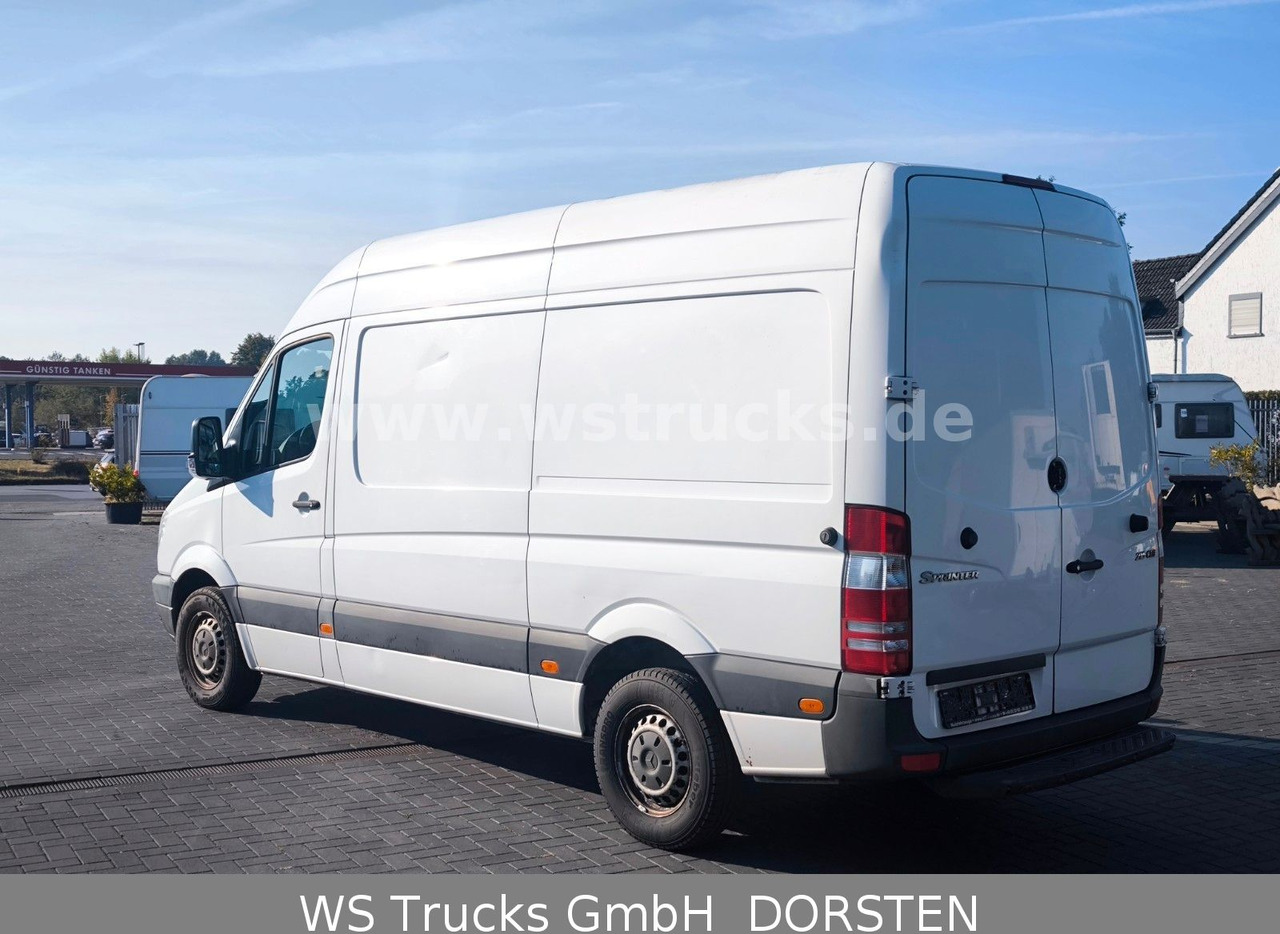 Mercedes-Benz Sprinter II Kasten 216 CDI Hoch/Lang - Furgoneta: foto 4 Mercedes-Benz Sprinter II Kasten 216 CDI Hoch/Lang - Furgoneta: foto 4