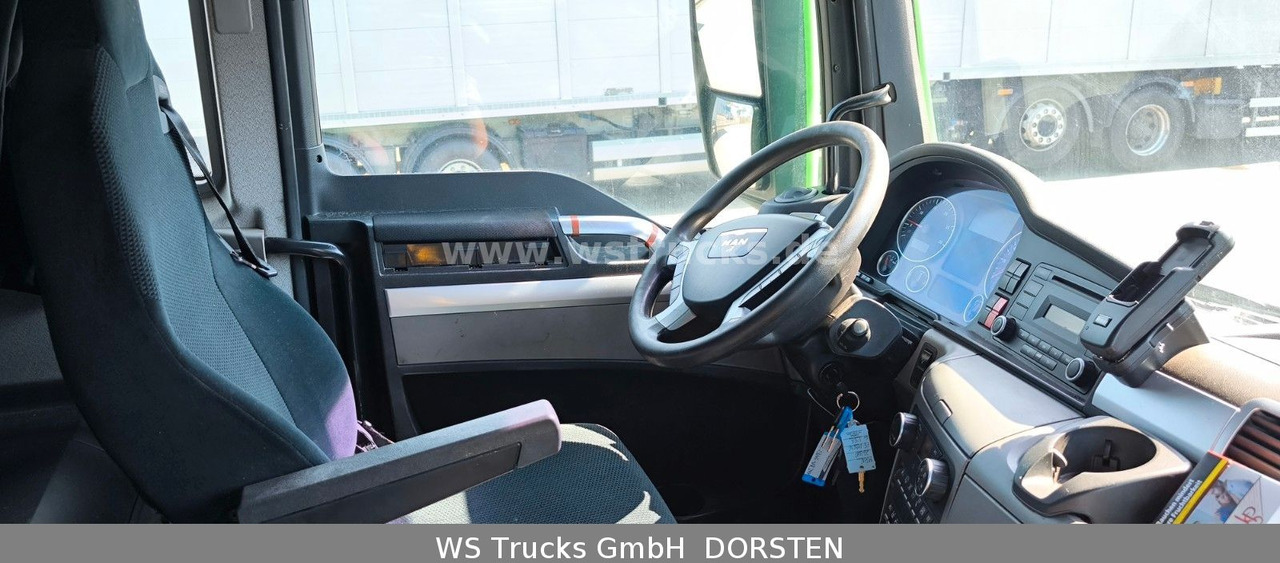 Camión para caballos MAN TGX 26.480 XL KABA   3 Stock Vollalu: foto 25