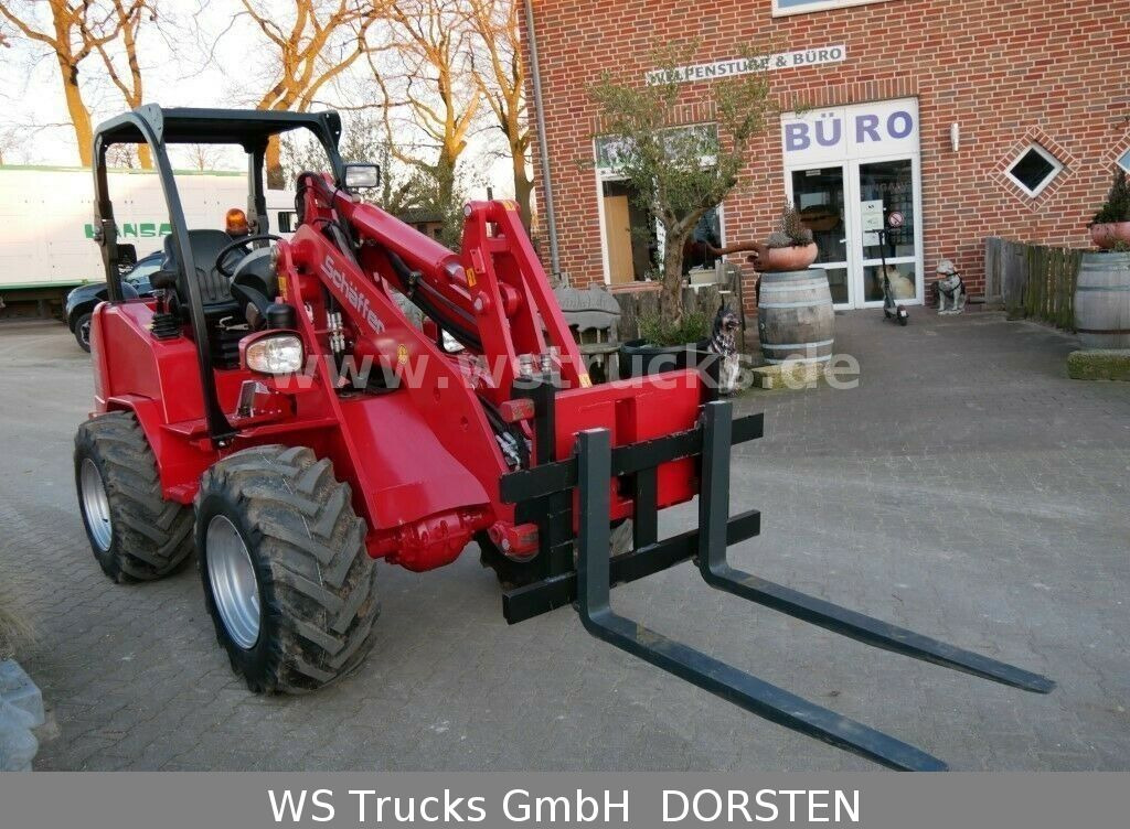 Schäffer 4260 Neuwertig Typ L-H - Cargadora articulada: foto 5 Schäffer 4260 Neuwertig Typ L-H - Cargadora articulada: foto 5