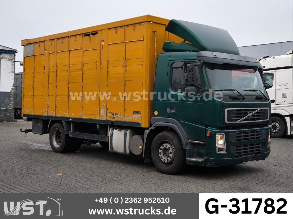 Volvo FM 260 mit KABA 2 Stock Vollalu Viehtransporter - Camión para caballos: foto 1 Volvo FM 260 mit KABA 2 Stock Vollalu Viehtransporter - Camión para caballos: foto 1