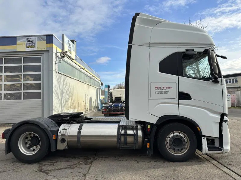 Cabeza tractora Iveco Stralis S-Way*460*LNG*Retarder*2 Tanks: foto 9 Cabeza tractora Iveco Stralis S-Way*460*LNG*Retarder*2 Tanks: foto 9