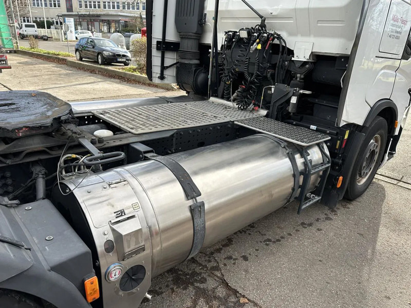 Cabeza tractora Iveco Stralis S-Way*460*LNG*Retarder*2 Tanks: foto 15 Cabeza tractora Iveco Stralis S-Way*460*LNG*Retarder*2 Tanks: foto 15