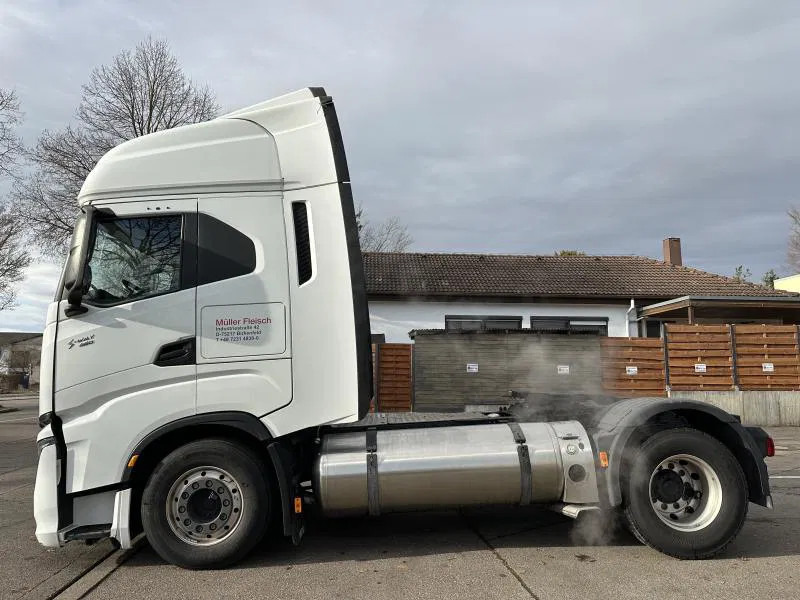 Cabeza tractora Iveco Stralis S-Way*460*LNG*Retarder*2 Tanks: foto 13 Cabeza tractora Iveco Stralis S-Way*460*LNG*Retarder*2 Tanks: foto 13