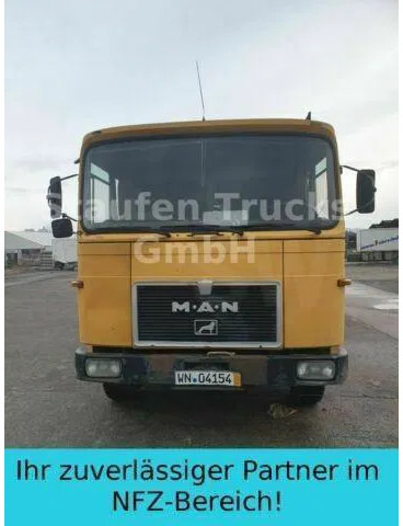 MAN 19 280 F FEDERAL BREINING*Asphaltspritzmaus Emulsi - Construcción de carreteras: foto 2 MAN 19 280 F FEDERAL BREINING*Asphaltspritzmaus Emulsi - Construcción de carreteras: foto 2