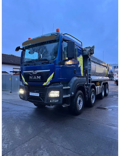 MAN TGS 35.510 8x4 Kipper*Thermomulde*Blatt*Intarder*E6D*el.Verdeck - Camión volquete: foto 1 MAN TGS 35.510 8x4 Kipper*Thermomulde*Blatt*Intarder*E6D*el.Verdeck - Camión volquete: foto 1