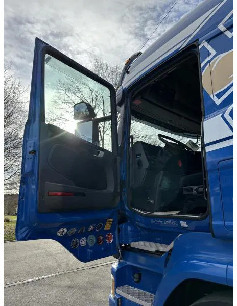 Camión forestal Scania 6x2 Kurzholz LOGLIFT 125 ZT 93: foto 16 Camión forestal Scania 6x2 Kurzholz LOGLIFT 125 ZT 93: foto 16