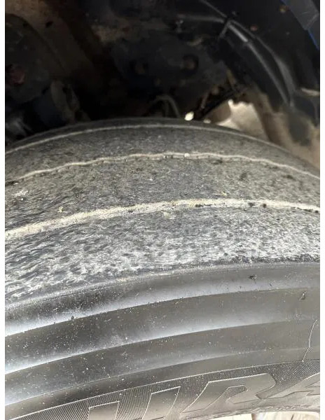 Camión forestal Scania 6x2 Kurzholz LOGLIFT 125 ZT 93: foto 11 Camión forestal Scania 6x2 Kurzholz LOGLIFT 125 ZT 93: foto 11