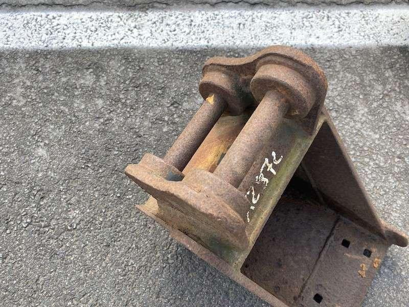 240mm - Axes 25mm - Cazo para excavadora: foto 4 240mm - Axes 25mm - Cazo para excavadora: foto 4