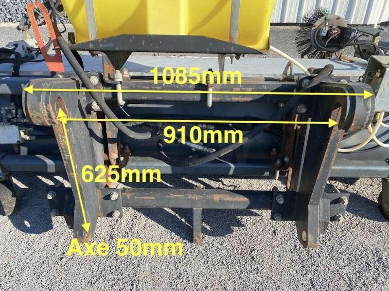 EMILY 2900mm - Attache Chargeurs CATERPILLAR / VOLVO - Barredora cucharón: foto 5 EMILY 2900mm - Attache Chargeurs CATERPILLAR / VOLVO - Barredora cucharón: foto 5