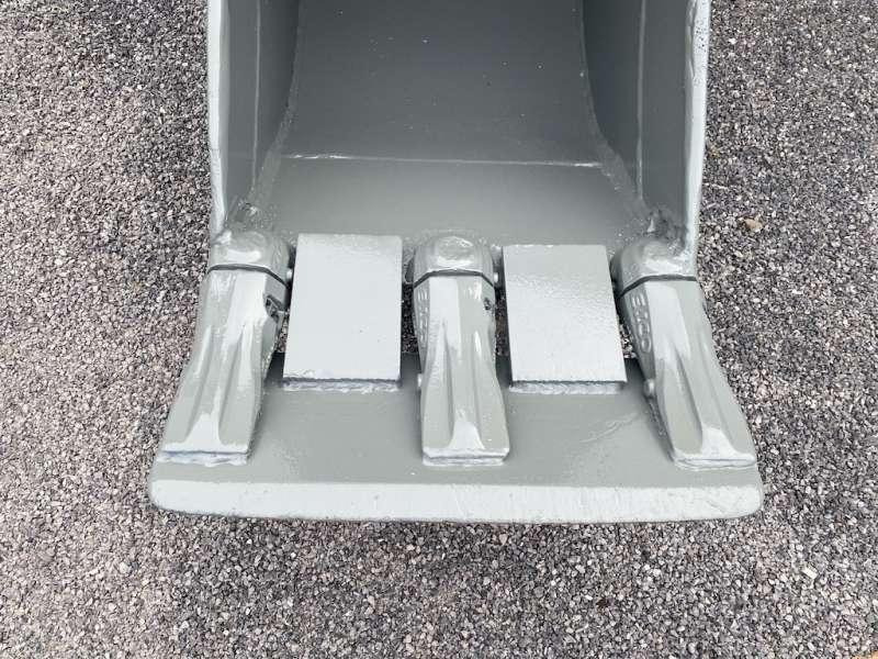 MECALAC 450mm - Series 8 / 10 / 11 et 12 - Cazo para excavadora para Maquinaria de construcción: foto 2 MECALAC 450mm - Series 8 / 10 / 11 et 12 - Cazo para excavadora para Maquinaria de construcción: foto 2