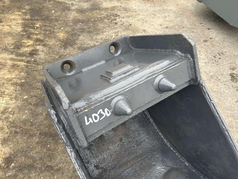 MECALAC serie 12 - 580mm - Cazo para excavadora: foto 4 MECALAC serie 12 - 580mm - Cazo para excavadora: foto 4