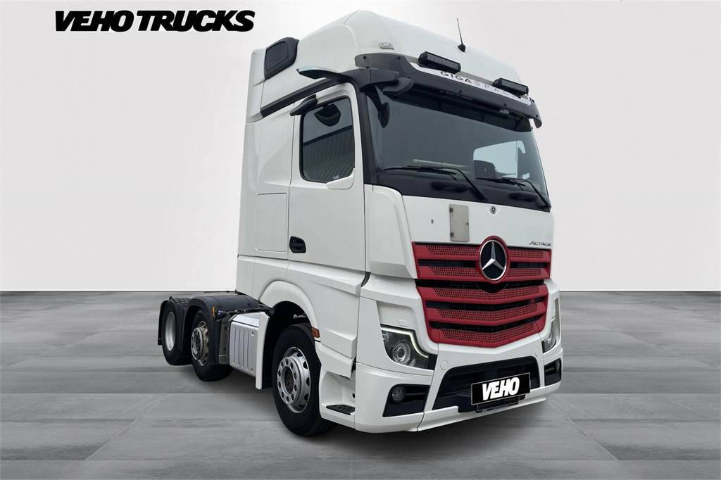 Mercedes-Benz ACTROS 2551LS 6x2/4 Väliteli - Cabeza tractora: foto 1 Mercedes-Benz ACTROS 2551LS 6x2/4 Väliteli - Cabeza tractora: foto 1