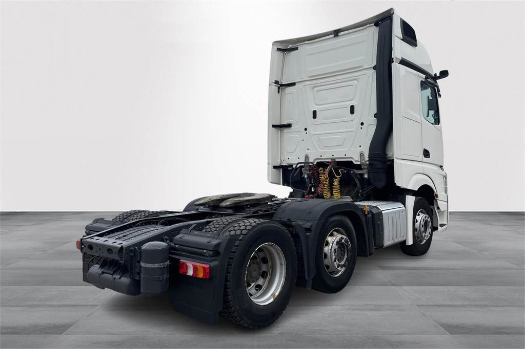 Mercedes-Benz ACTROS 2551LS 6x2/4 Väliteli - Cabeza tractora: foto 3 Mercedes-Benz ACTROS 2551LS 6x2/4 Väliteli - Cabeza tractora: foto 3