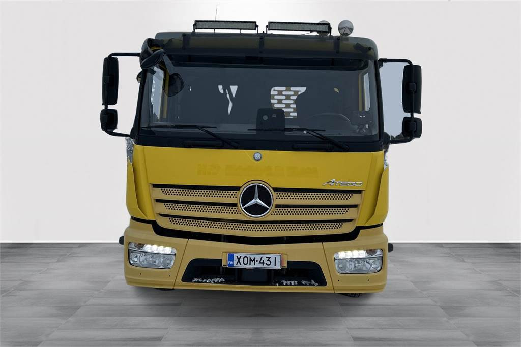 Mercedes-Benz Atego 1023 L - Cabeza tractora: foto 2 Mercedes-Benz Atego 1023 L - Cabeza tractora: foto 2