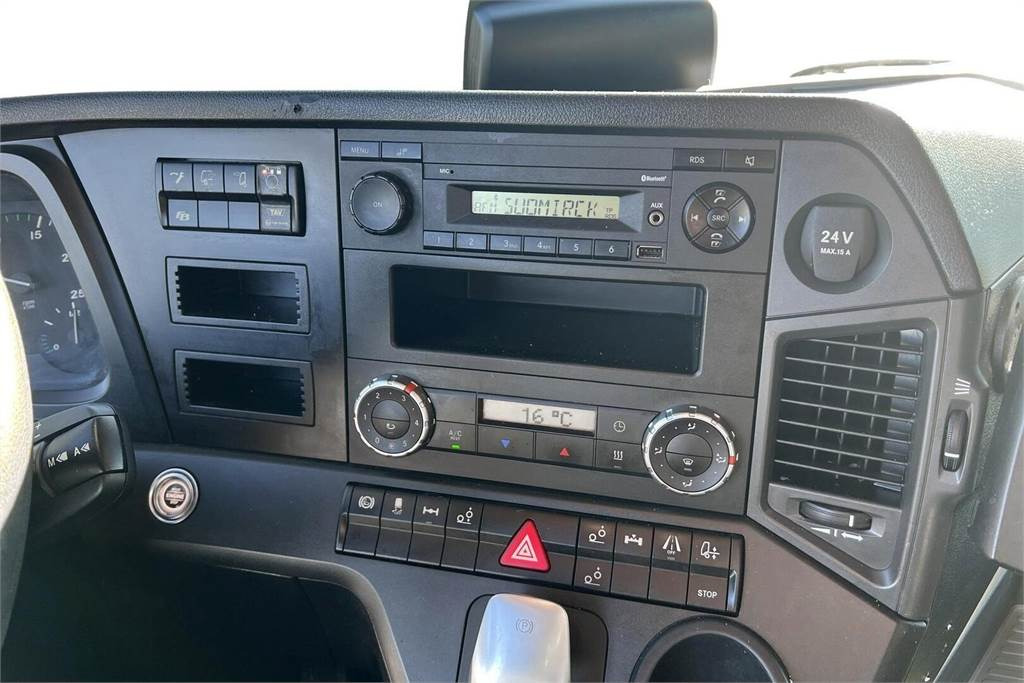 Camión isotérmico Mercedes-Benz ACTROS 2546L-6X2/ 60 FRC 07/2026: foto 15