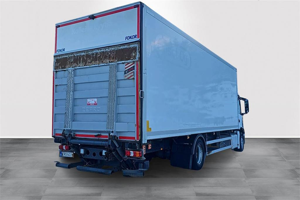 Mercedes-Benz ACTROS 5 1832 LNR 4x2 8,5n Fokor Ksa-umpikori - Camión caja cerrada: foto 5 Mercedes-Benz ACTROS 5 1832 LNR 4x2 8,5n Fokor Ksa-umpikori - Camión caja cerrada: foto 5