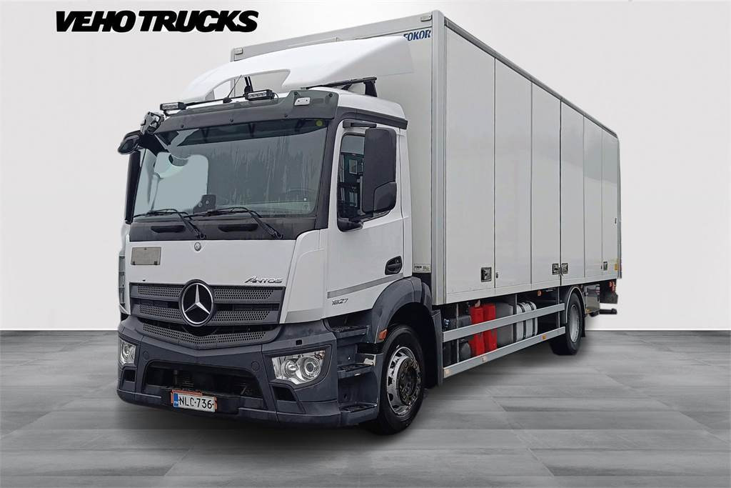 Mercedes-Benz ANTOS 1827L Ksa-kori + PL - Camión caja cerrada: foto 1 Mercedes-Benz ANTOS 1827L Ksa-kori + PL - Camión caja cerrada: foto 1