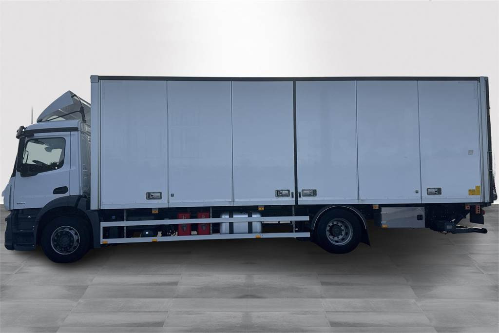 Camión caja cerrada Mercedes-Benz Actros 5 1827L KSA + PL: foto 10