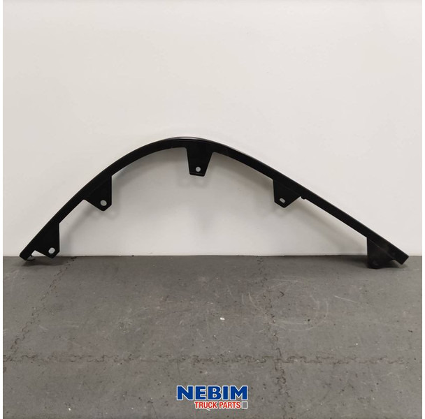 Volvo Volvo - 21495268 - Bumperspoiler FH4/5 / FM4/5 rechts - Recambio para Camión: foto 2 Volvo Volvo - 21495268 - Bumperspoiler FH4/5 / FM4/5 rechts - Recambio para Camión: foto 2